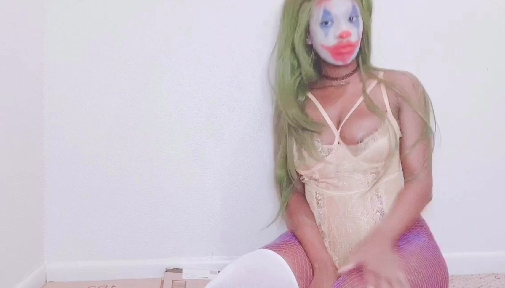 Royalexi Happy Halloween You Filthy Animals Enjoy This Min Teaser Of My Homeless Joker Girl Gang