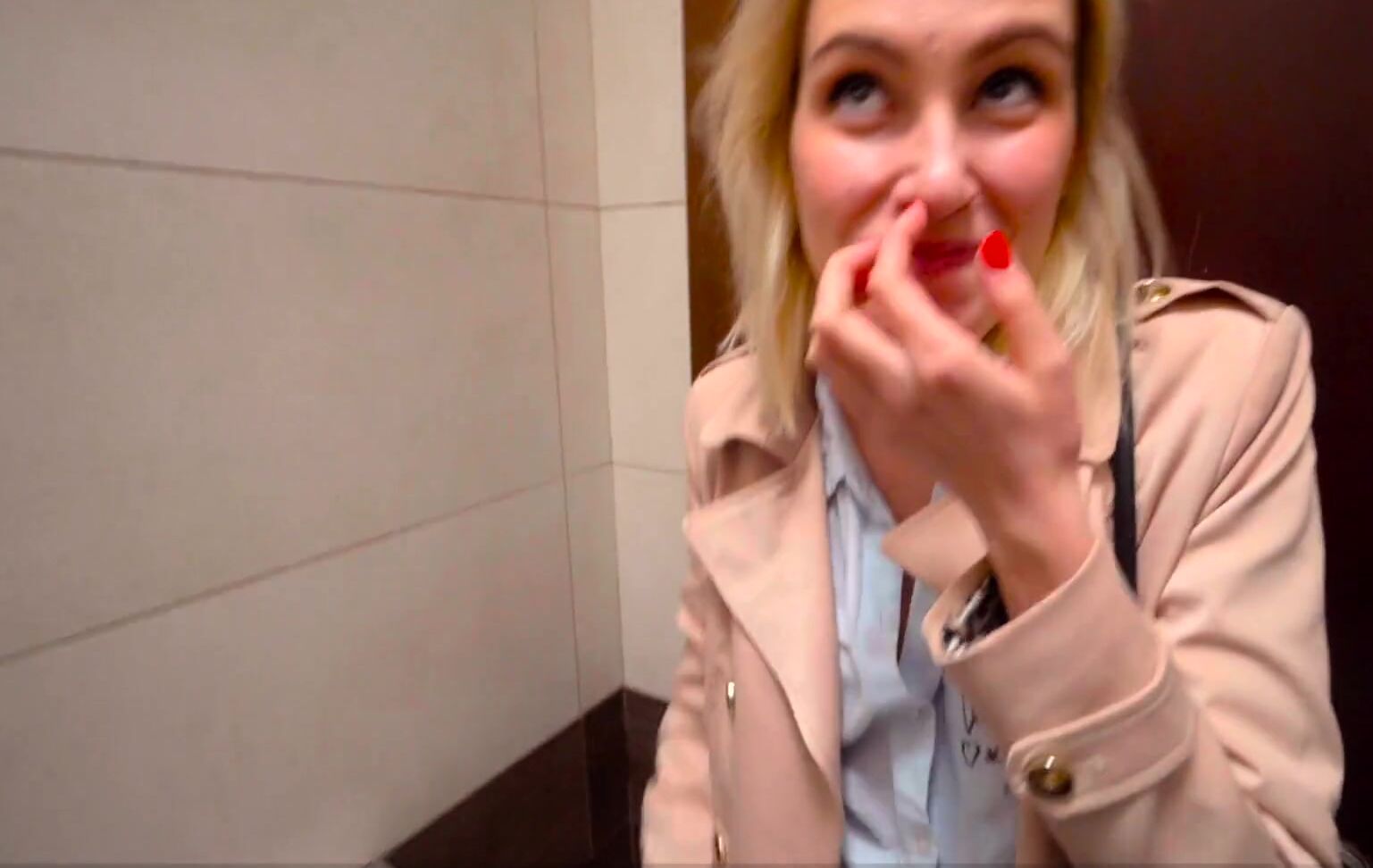 Kisscat PH Can you improve coffee with sperm =) Student girl suck in public toilet until cum in mouth Pornhub