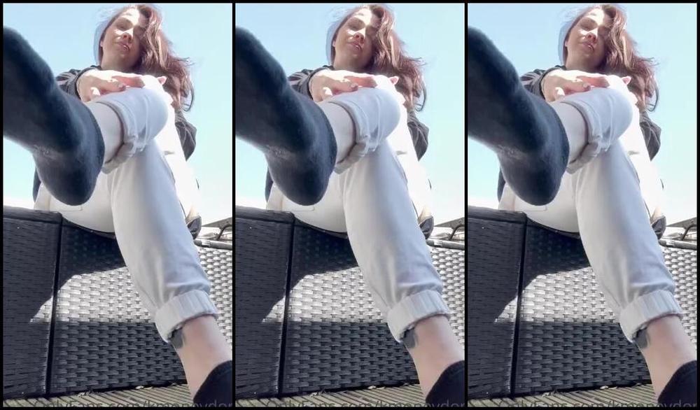 Lady Kira Aka Kmoneydom Onlyfans Juicy Socks