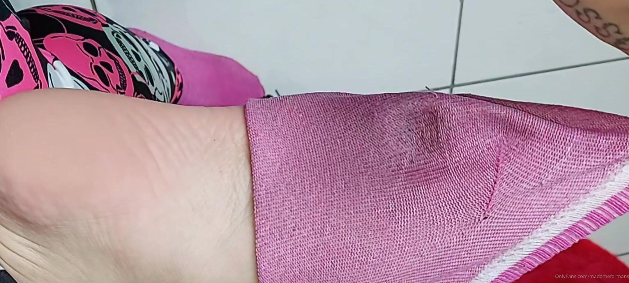 Madamefermans 2356967697 02 08 2022 Imagina O Cheiros Acabei De Chegar Da Academia P S Suados