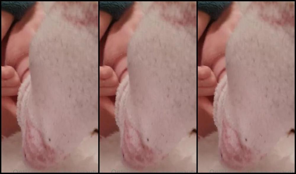 Feet Beautyx Nicknamed Feet Beautyx 09 25 2020 Onlyfans Video Come Put Your Nose To Bed After I Finish My Midnight Snack