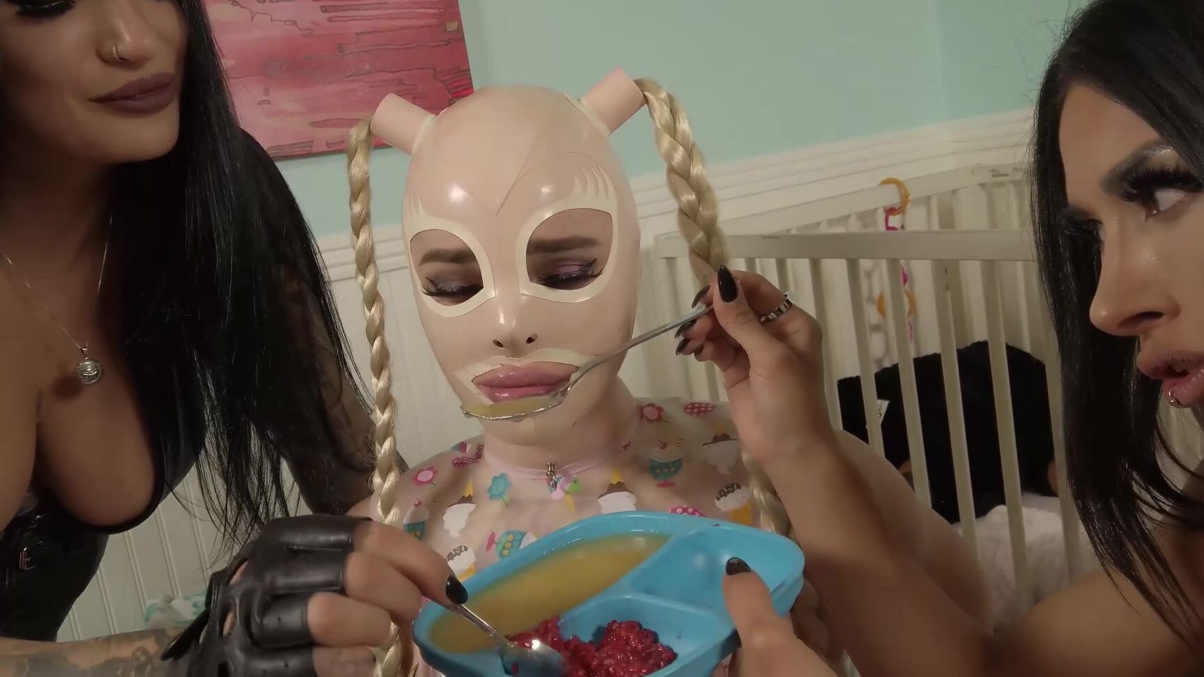 Chastity Cage, Baby Play, DAP, Domination, Piss, Femdom, Double Fisting, Shemale Natalie & Tangent & Mistress Damazonia - Training the Baby-Gimp 2 Daddy's Home SiteRip