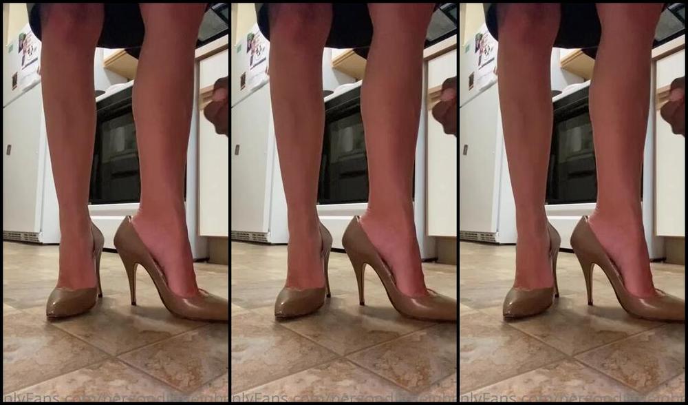 Hergoodtimeinheels Nicknamed Hergoodtimeinheels Onlyfans Video 933
