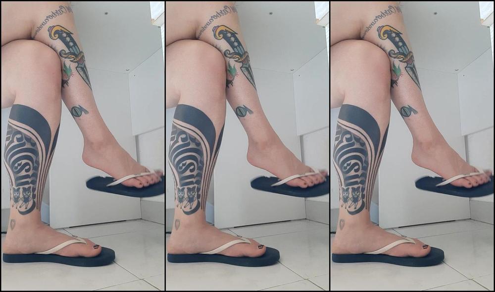 Neralunaeclipse 2993658470 01 01 2025 How Many Flip Flops Fans Here I Can T Wait For Summer My Feet Look Too Good