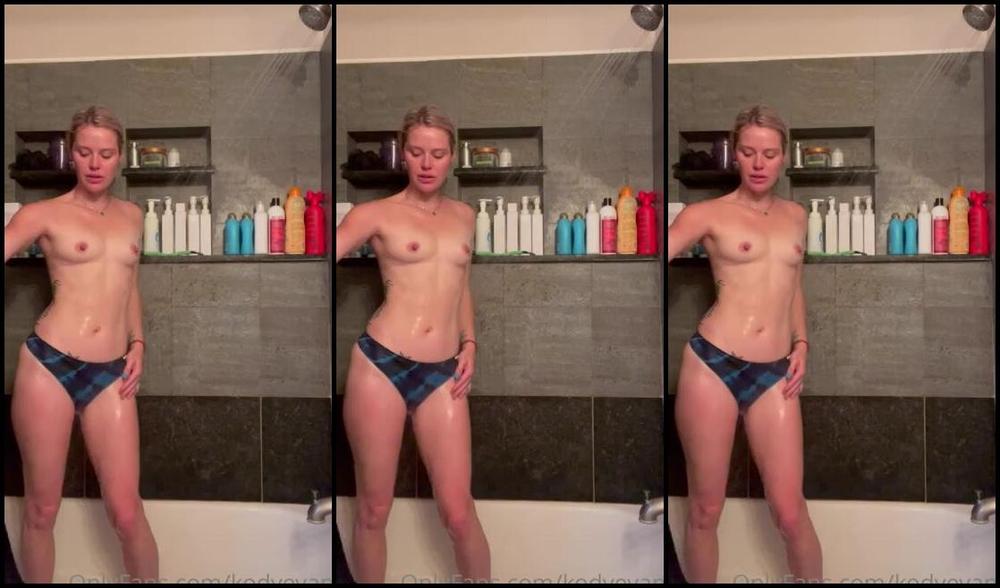 Kodyevans Onlyfans Shower Thong Wedgies Wanna Come Give Me A Hand With Some Also Wedgies
