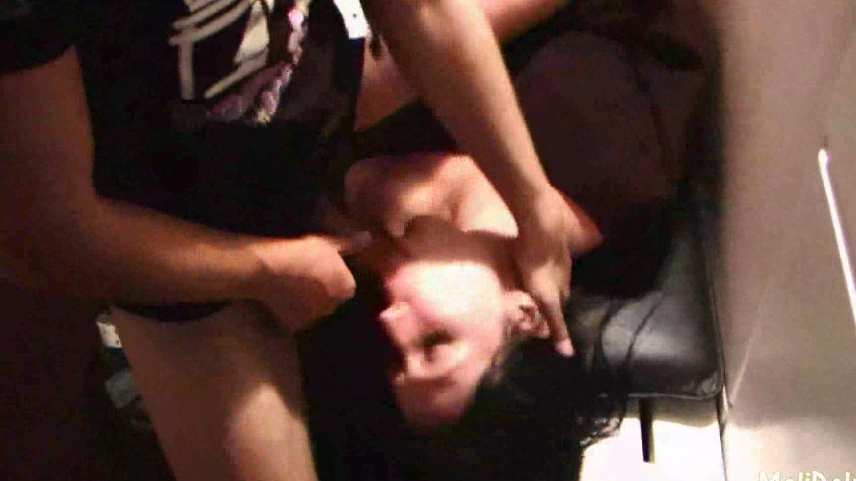 melideluxe ficknutte in zwangsjacke benutzt MyDirtyHobby