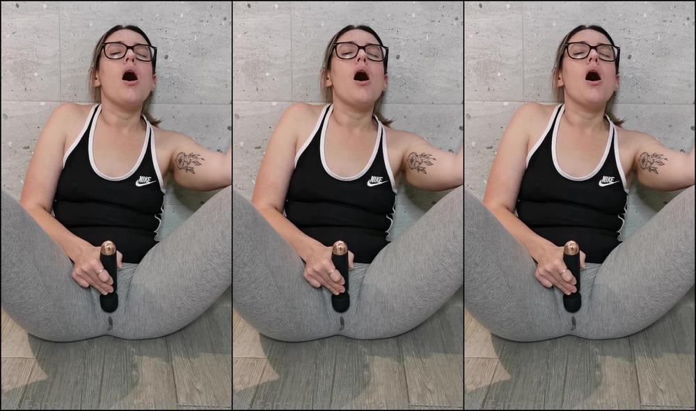 Innocenthotwifexxx Me My Wand Naughty Memories