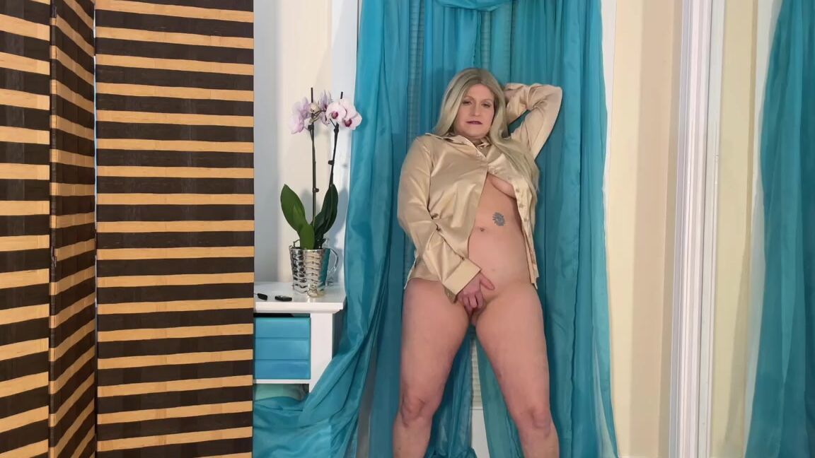 Tabithaxxx Satin Shirtpantyhose Tease Pt 1