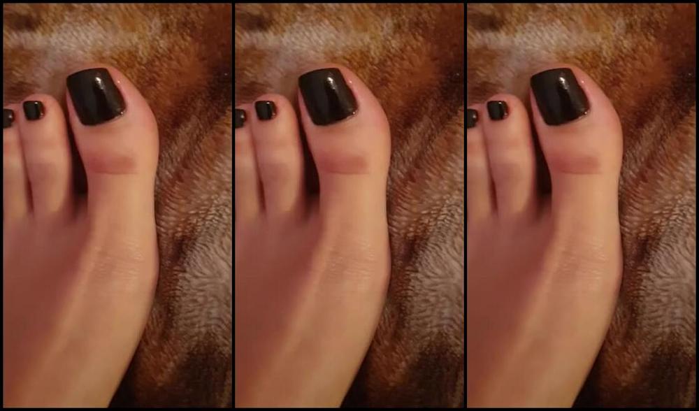 Yourgoddessanna51K Nicknamed Yourgoddessanna1 04 19 2020 Onlyfans Video You May Start Drooling Over My Fresh Pedicure Pw