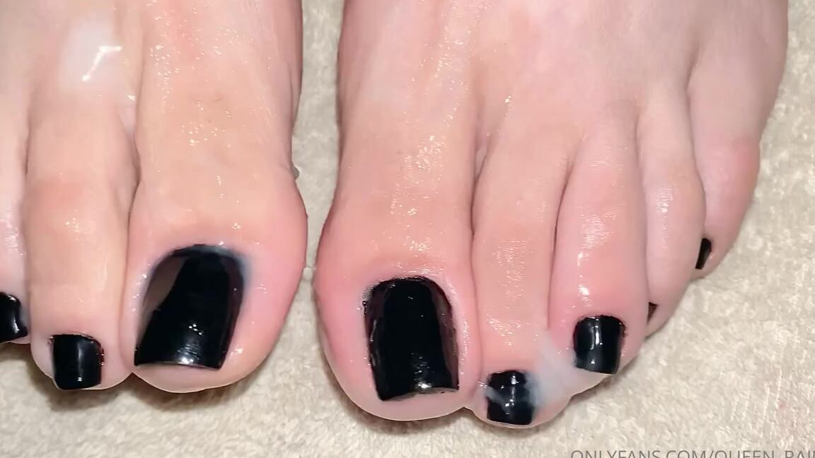 Queen Rainha Onlyfans Footjob44