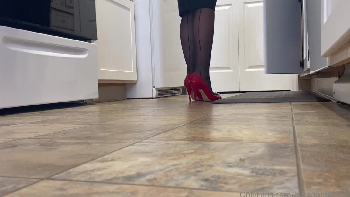 Hergoodtimeinheels Nicknamed Hergoodtimeinheels Onlyfans Video 899