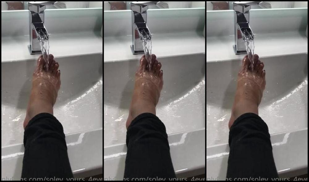 Toesbyayla Onlyfans Miss My Mood Change Polish Happy New Year Btw Guys