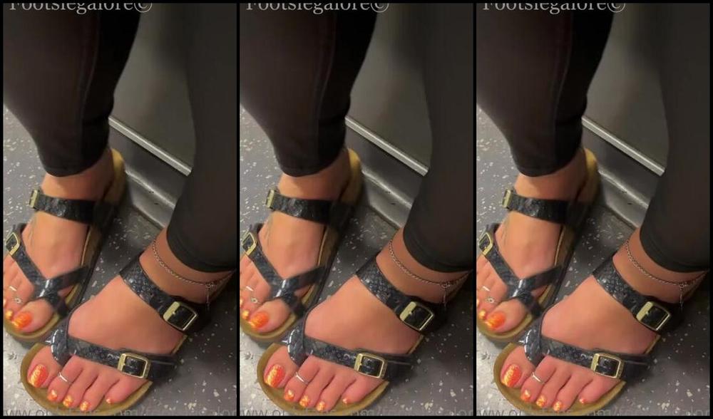 Footsiegalore Onlyfans Sweaty Saturday Stuck On A Boiling Hot Tube Train And My Birks Are Soaking Up All The Sweat Drippi