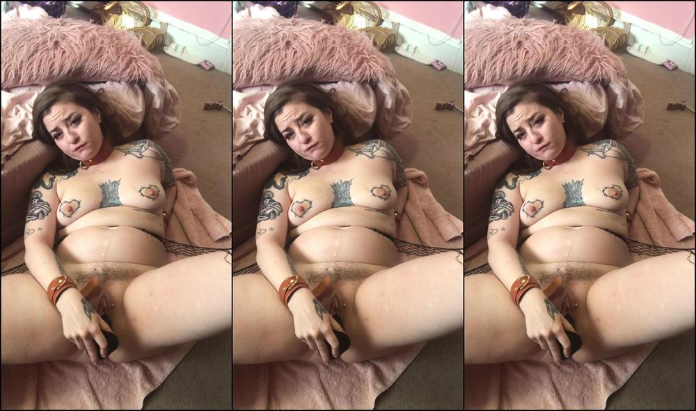 Freshiejuice And The Squirt I Was So Turned On You Can Hear And See How Wet The Dildo Gets My Squirt