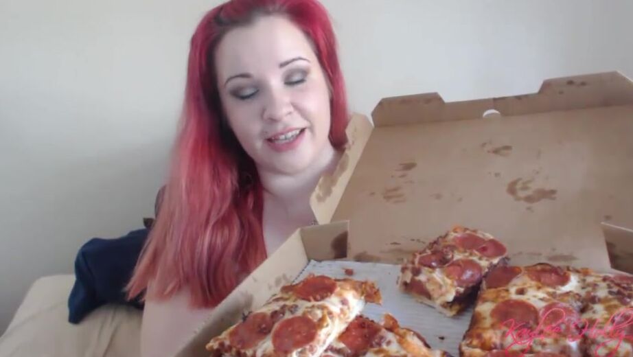 Kaylee Holly Pizza For My Piggy
