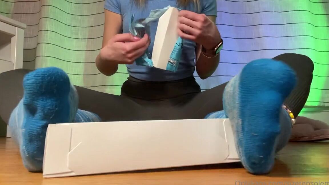 Sizetensolemates Onlyfans Crushing Peeps These Peeps Never Stood A Chance