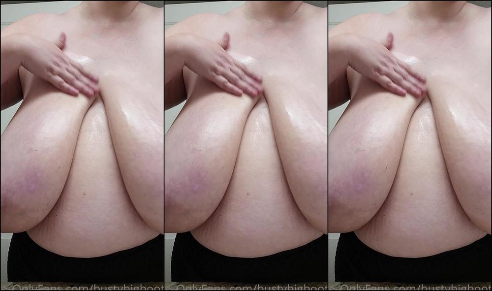 Bustybigbooty 2395351097 03 29 2022 I Know It S Wrong But I Gotta Have You Don T You Want These Huge Titties Do