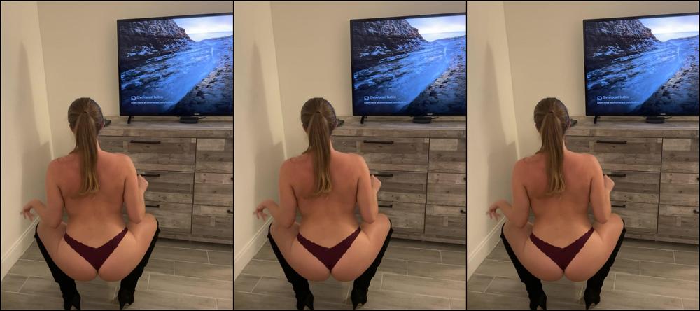 Bigduchvip 2291262594 12 03 2021 Swipe If You Want Me Topless Thongthursday