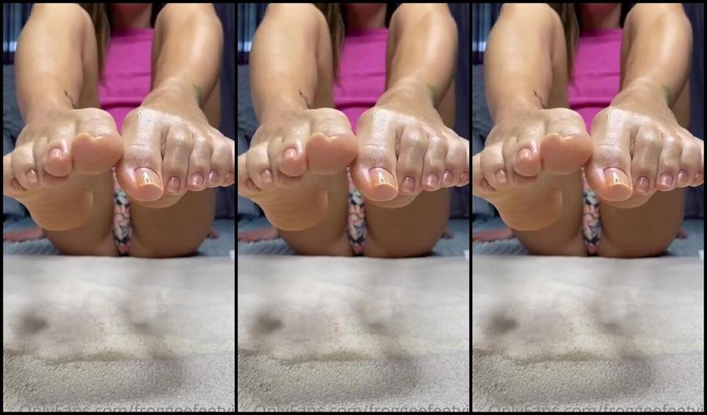 Froggeevip Onlyfans Just Some Relaxing Natural Toes Video Enjoy In Beauty Of My Feet Without Polish