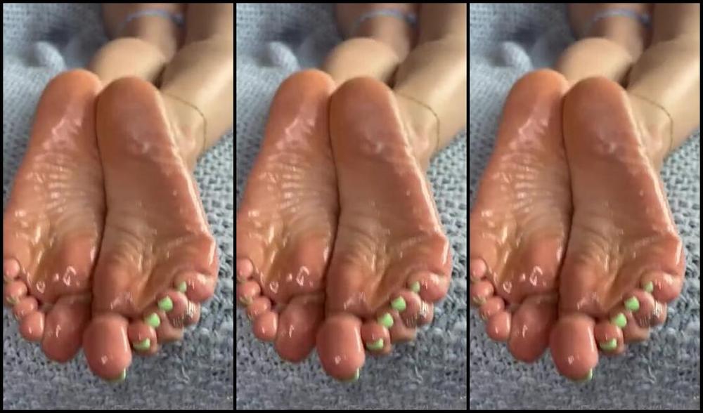 Kala Lehlani Onlyfans You Can Cum On The Screen Of Whatever You Watch Me On I D Like Thatp