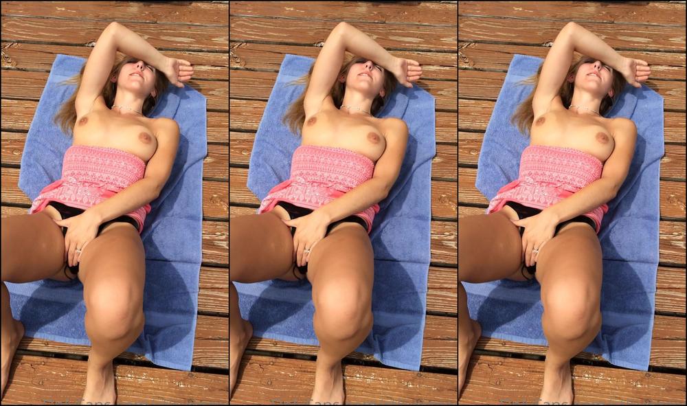 Stlswingers Went To A Friend S House And Had Some Vibrating Panties On You Think It Stopped Me From H