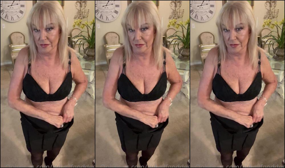 Avbgilfgoddess The Thursday Xxx Update Yes I Get Nekkid