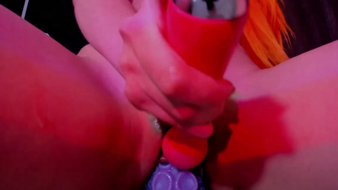 "RoxyModel" cum play, dildo fucking, fingering, nudity/naked, orgasms Tentacle Dildo Manyvids