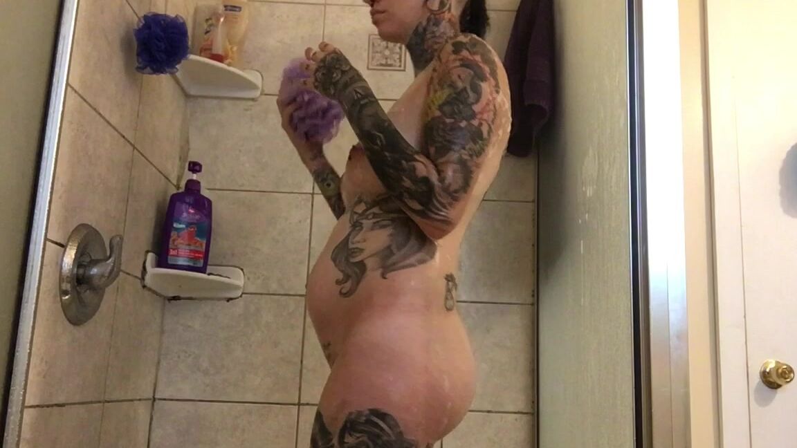 Tanksfeet Pregnant Shower And Belly Rubbing