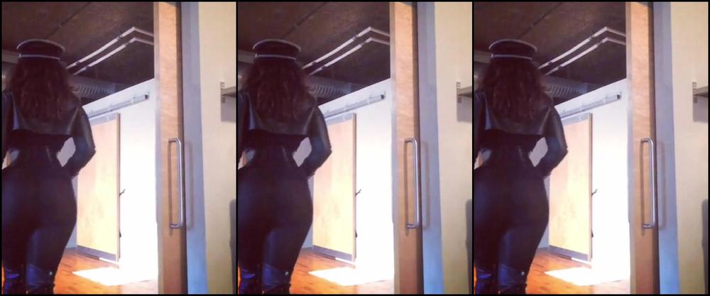 Bossy Ass Delilah Ey Guys If Youve Been Asking For Custom Request And Or Session Please Know That Things Of B