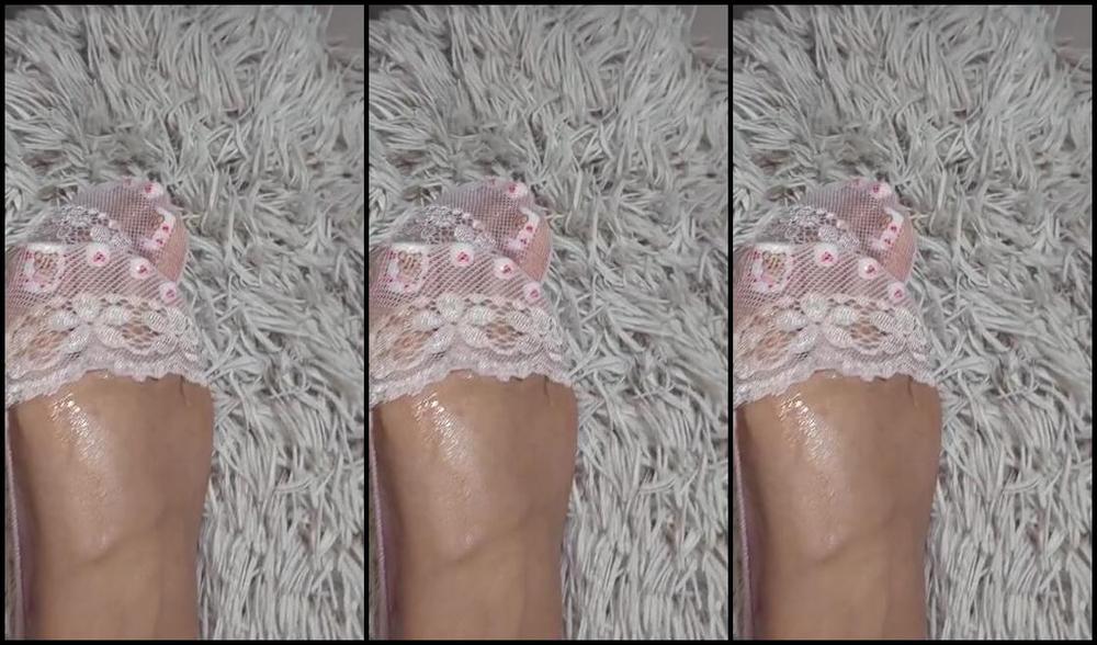 Mica Sandy Nicknamed Sandysmallfeet Onlyfans New Valentines Pedicure Pink Lace Stockings Oil And Close Up Enjoy H