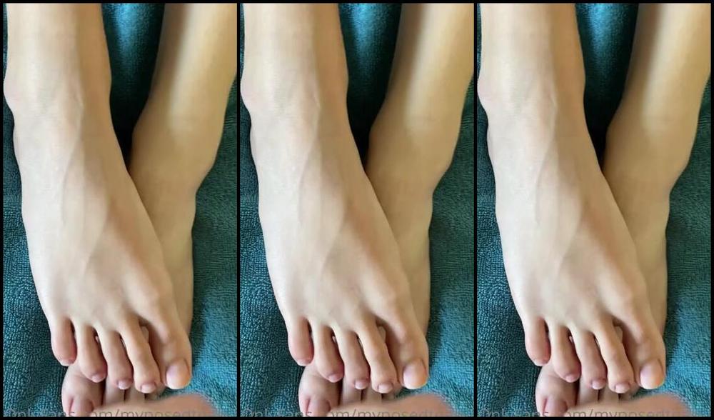 Brooke Jones Nicknamed Myposedtoesvip Onlyfans He Really Cant Handle My Natural Toes I Love A Nice Warm Rope Shot Across My Perfect Natural Toe 11