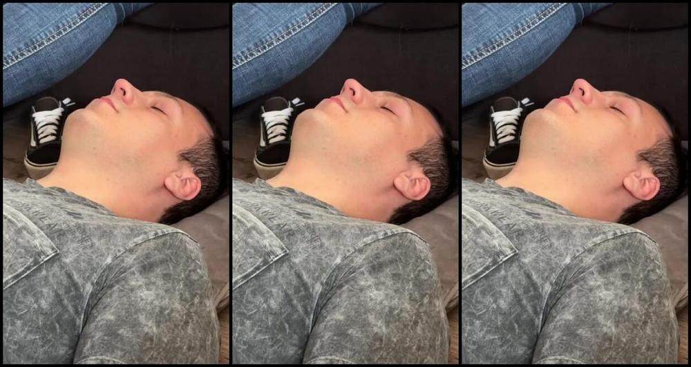 Socksfeet Misstress Nina Onlyfans 08 07 2024 I Know You Secretly Wish You Were Him So You Can Smell My Sweaty Feet