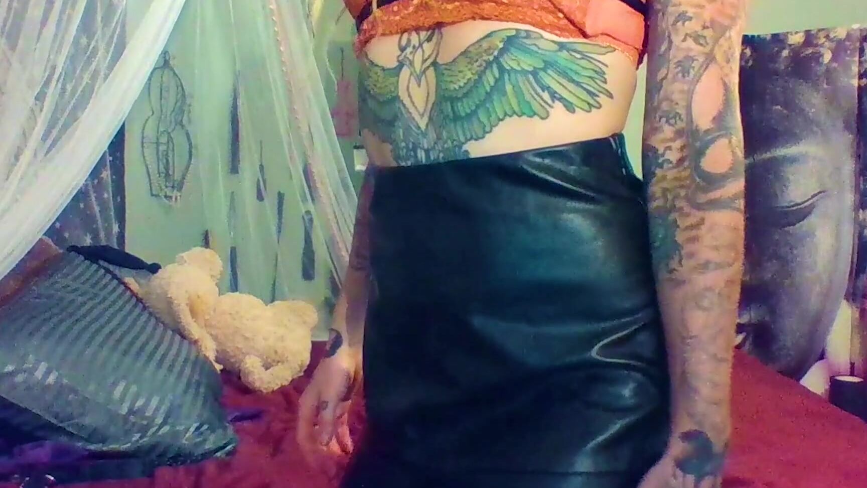 sullysavage-09-06-2018-10250300-video-savage-doesn-t-like-disobedient-mutts