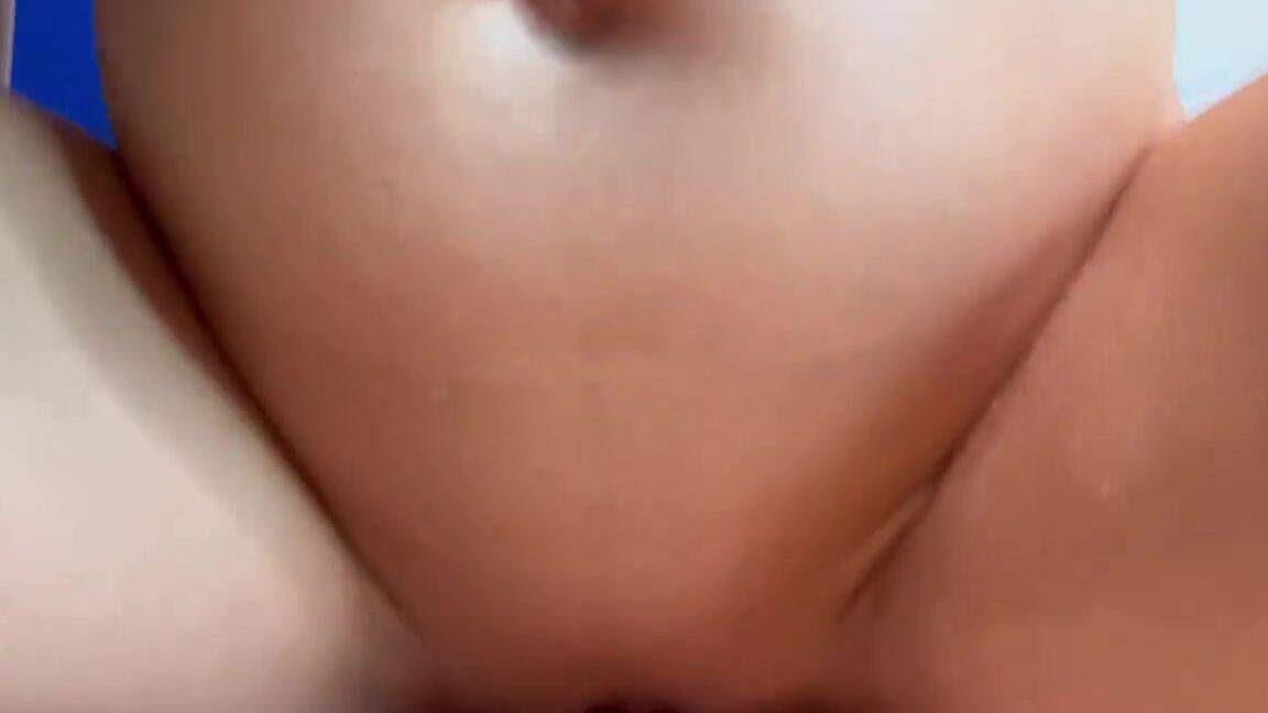 Kate Rich Pregnant stepsister dressed up and came to jump on dick Pornhub