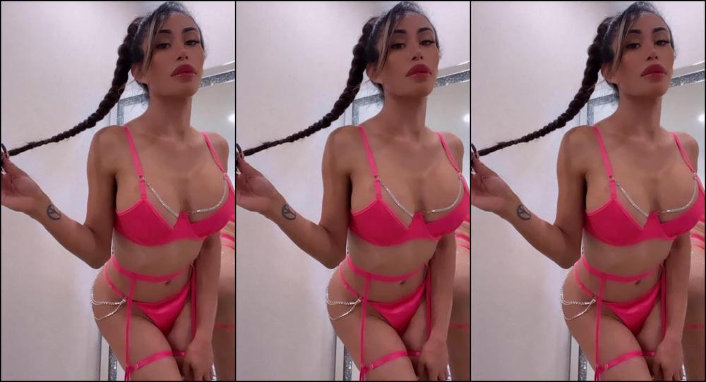 Nicolet01 2643134416 10 17 2022 Want To Have Some Papi