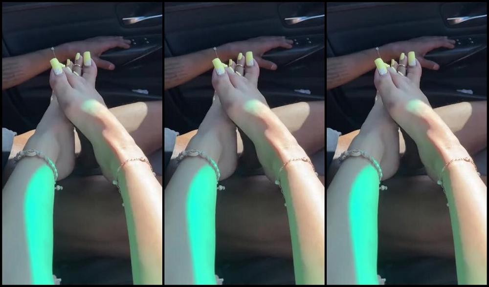 Lina S Feet Nicknamed Linacarina420 05 02 2025 Onlyfans Video Lunch Break Car Footjob