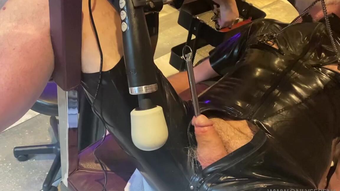 Gynarchygoddess Sounding My Latex Clad Slave Zp