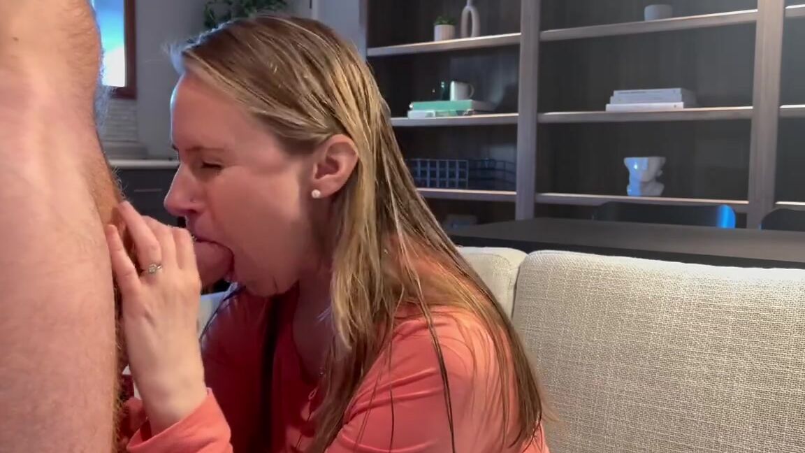 lolaroseblows Milf life： I wanted to suck my husband’s thick cock in an Airbnb rental with the neighbors nearby! Pornhub