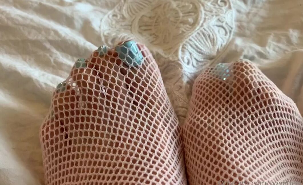 Sweetfeet2018 Nicknamed Sweetfeetfans Onlyfans Thank You For Waiting Here S The Toesies Video Xoxo Tqi