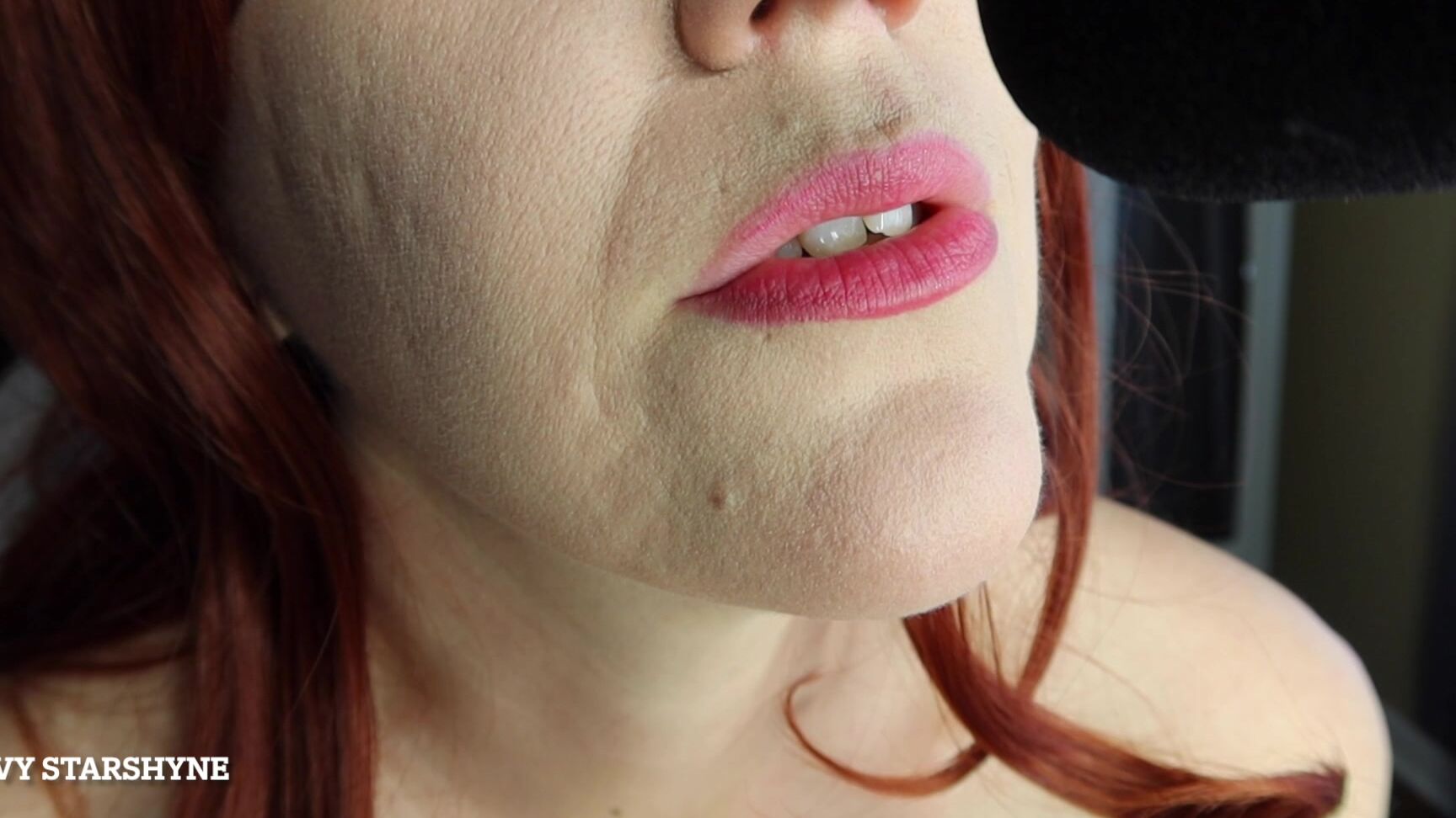 Ivystarshyne Asmr Hand Job