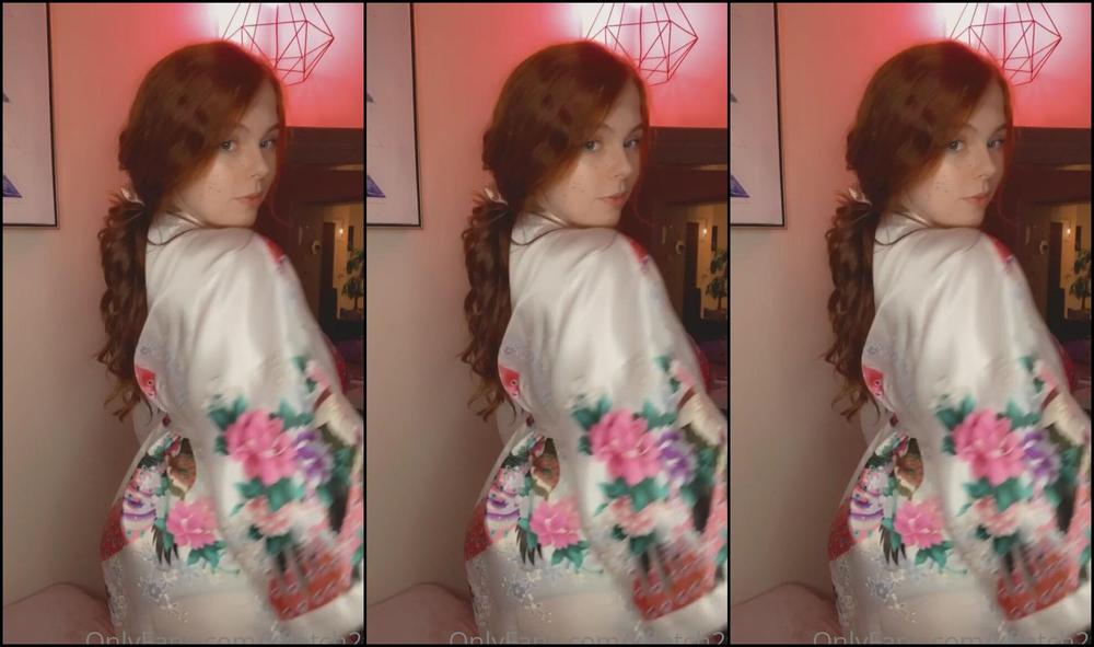 Foxyfletch 450842304 06 21 2020 Do You Like My New Robe Can T Wait Until I Have Real Freckles From The