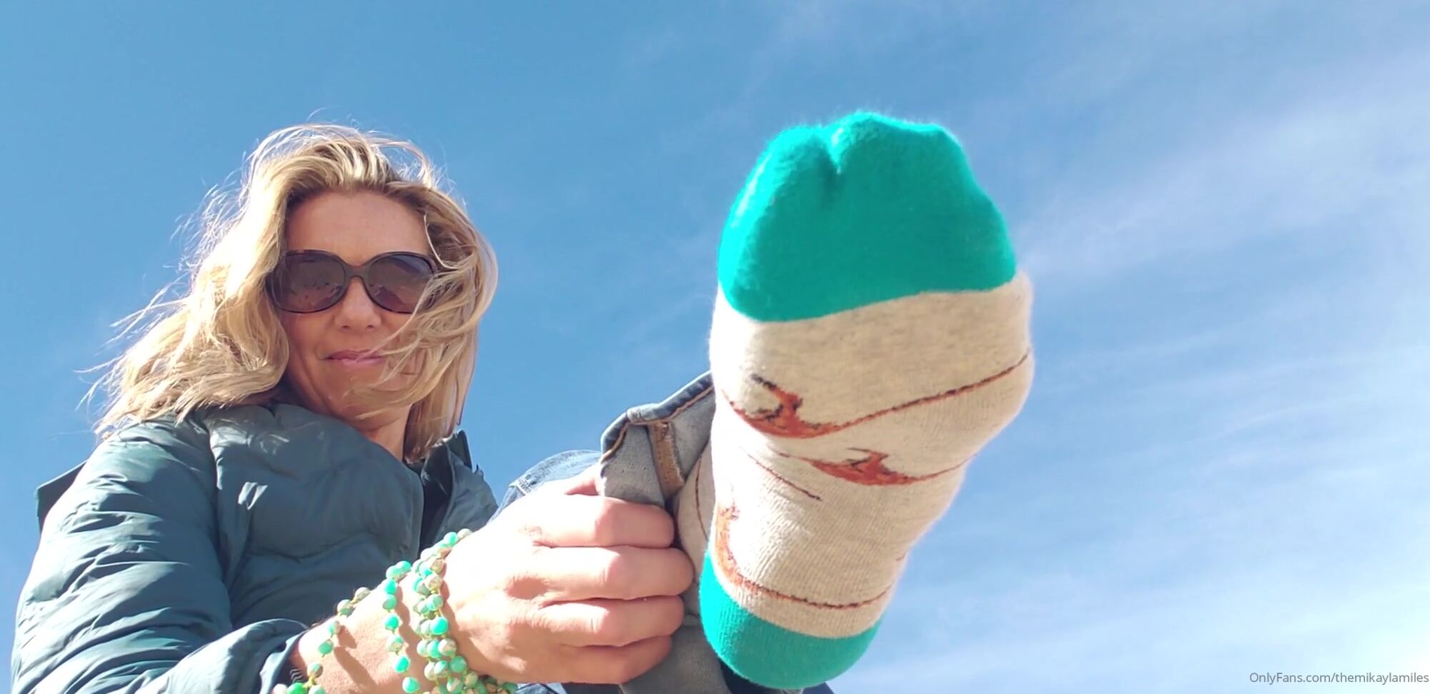 Themikaylamiles Shoedangle Converse Shoe Tie Tyingshoes Conversefetish Bigsoles Bigshoes Nature