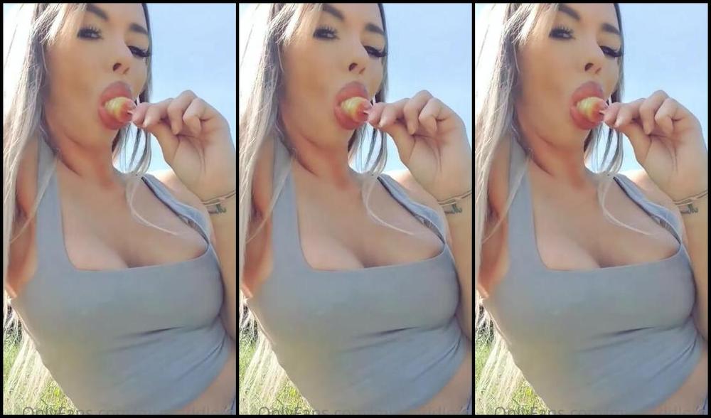 Mia Middleton Nicknamed Miamiddleton Onlyfans Good Morning Guys Me And Luna Just Went Out For Ice Lollies