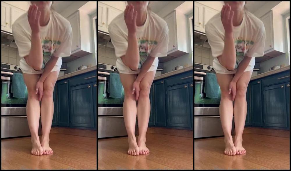 Nina Aka Fityoginina Onlyfans Hang Out With Me While I Make Myself Some Tea 5Gg