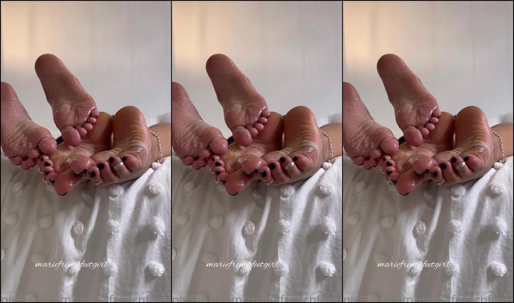 Mariefrenchfeetgirl J Ai Mis La Vid O Sans Le Son Feetofthesun Et Moi Disons Que Des B Tises Mais