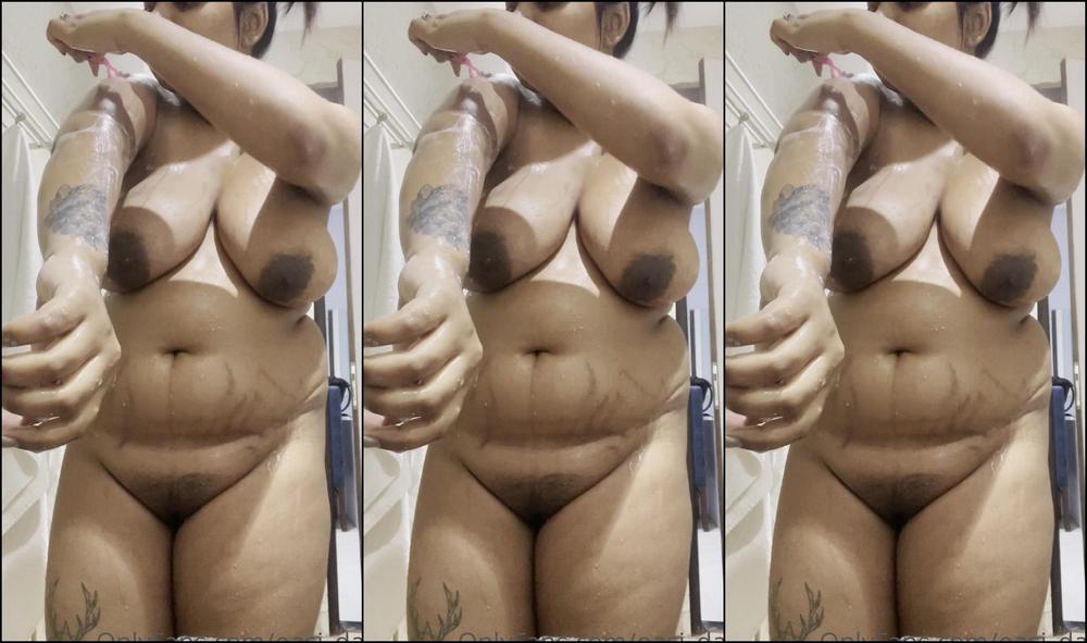 Oasi Das Another Shower Video And Am Warning You It S Dirty