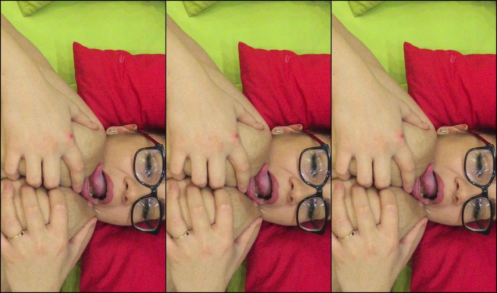 HelenStar shake boobs in the bed Manyvids