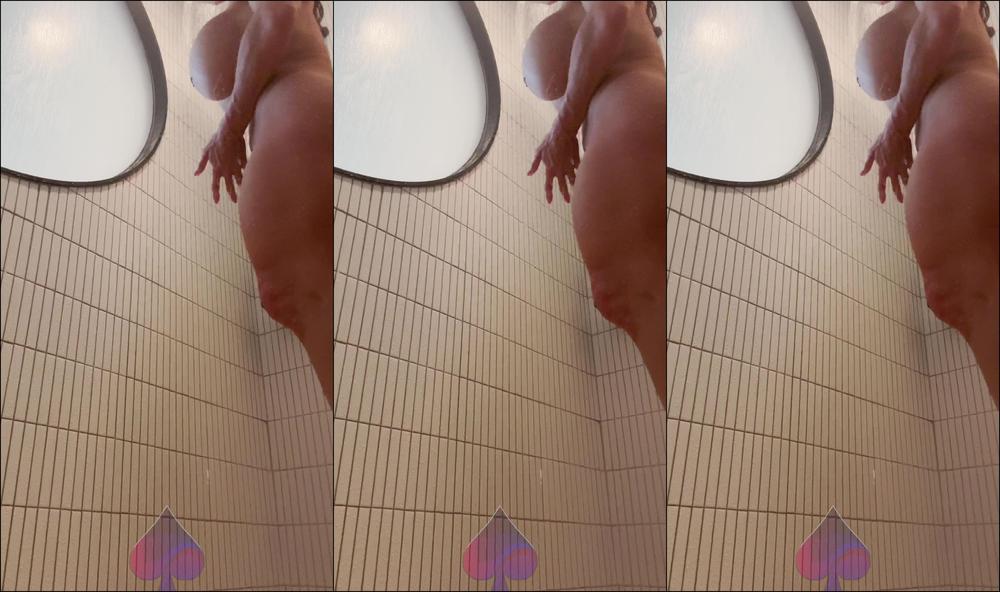 Bbcslutwife4U2 2024 07 13 Get Hot And Bothered In The Shower With Me