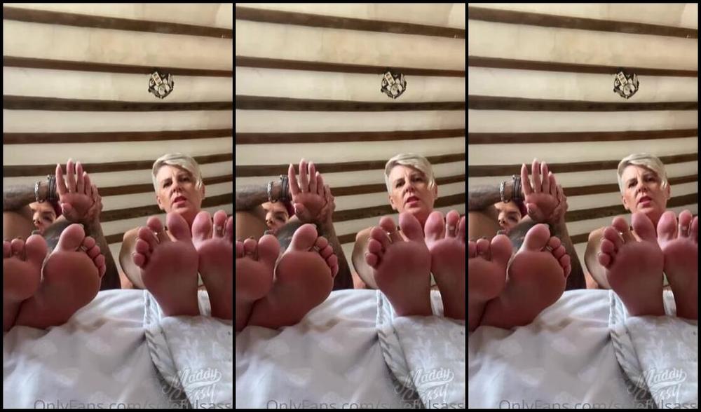 Solefulsassy Onlyfans Oh We Found Some Really Gross Tinnies So We Dealt With Them The Sassy And Maddy Way Madsoles 1