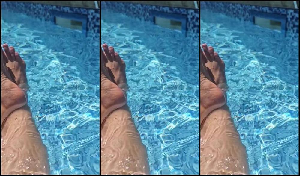 Nyx The Goddess Nicknamed Nyxnoise Foot Fetish 07 08 2024 Onlyfans Video How Many Pieces Of Clothing Do You Think Im Wearing In This Pool Rn2